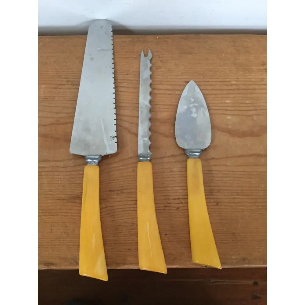 Set of 3 Vintage Butterscotch Bakelite Flatware Utensils Pie Slicer Tomato Knife